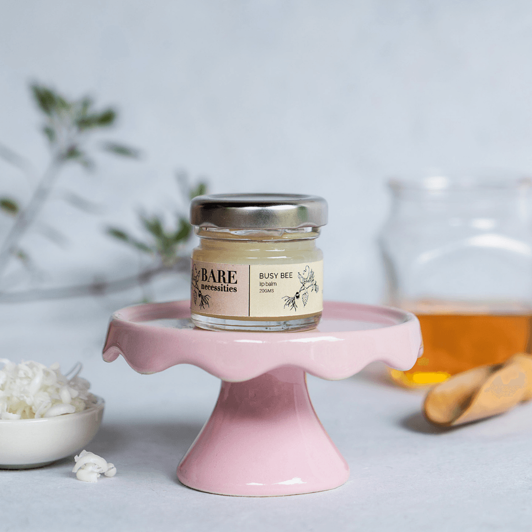 BARE NECESSITIES Busy Bee Lip Balm | Natural Lip Balm |  Vanilla Aroma | Long-Lasting Moisturisation | Comes in Jar | Zero-Waste Hero